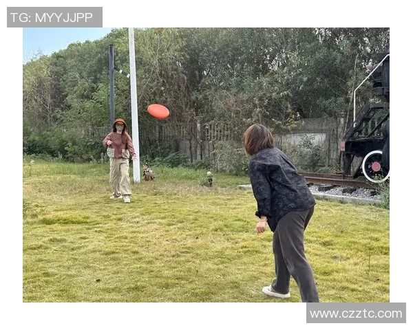 飞盘盛宴：深入了解武汉飞盘队的训练与比赛状态